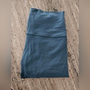 Lululemon Align Ribbed Yoga Tights size 6 Teal 25" inseam 7/8